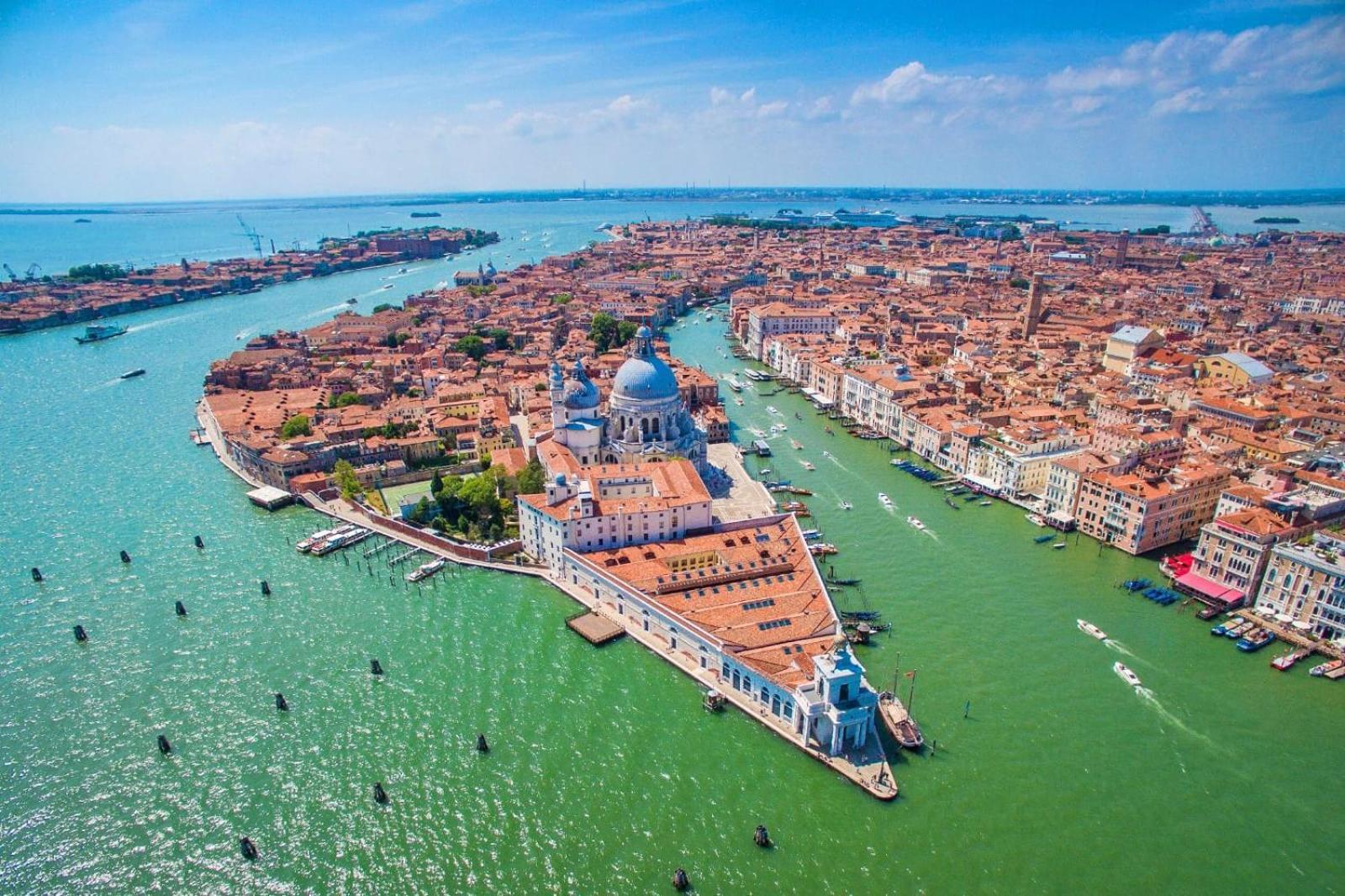 Hotel New Aurora Venice Маргера Екстериор снимка