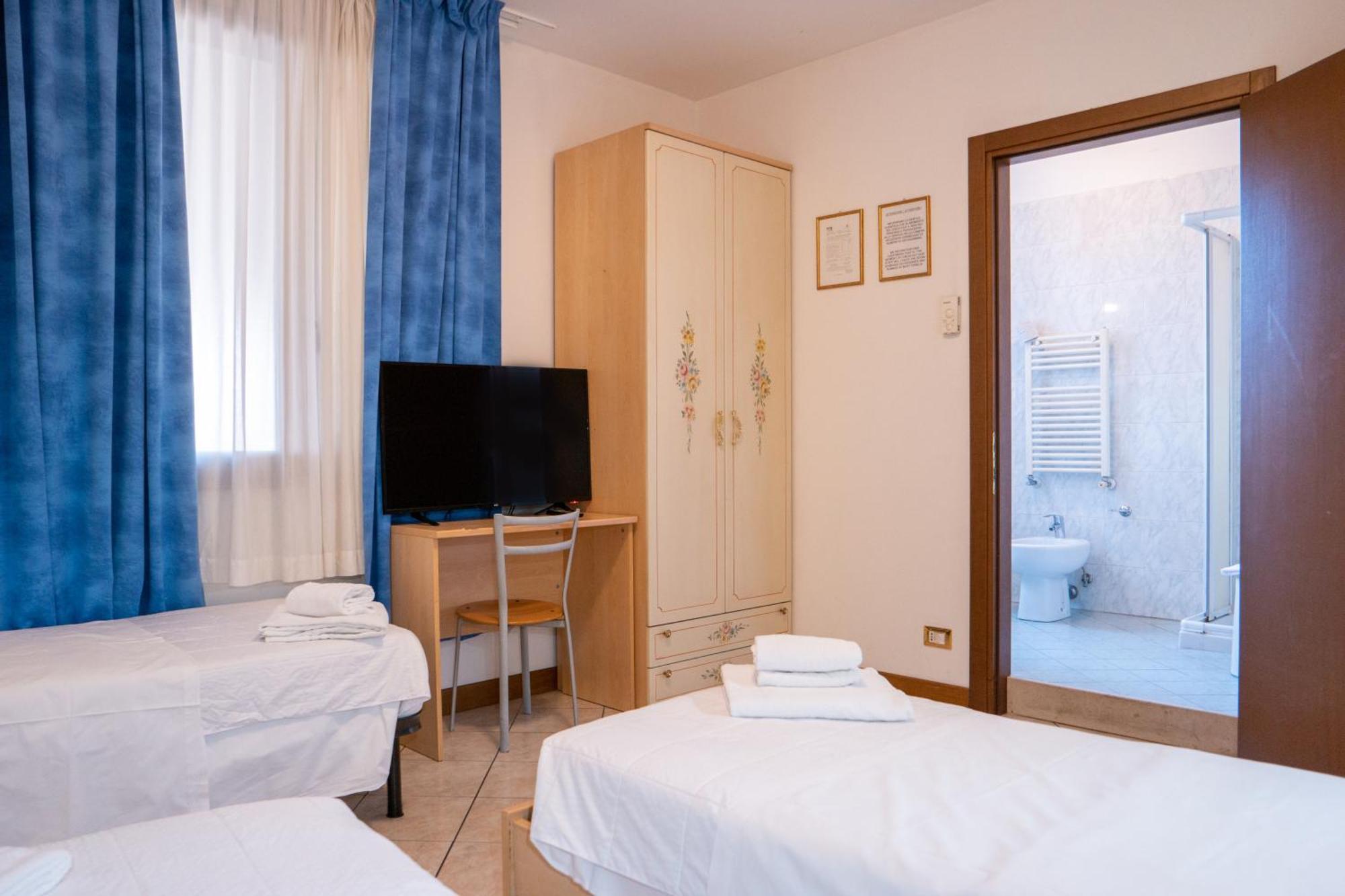 Hotel New Aurora Venice Маргера Екстериор снимка