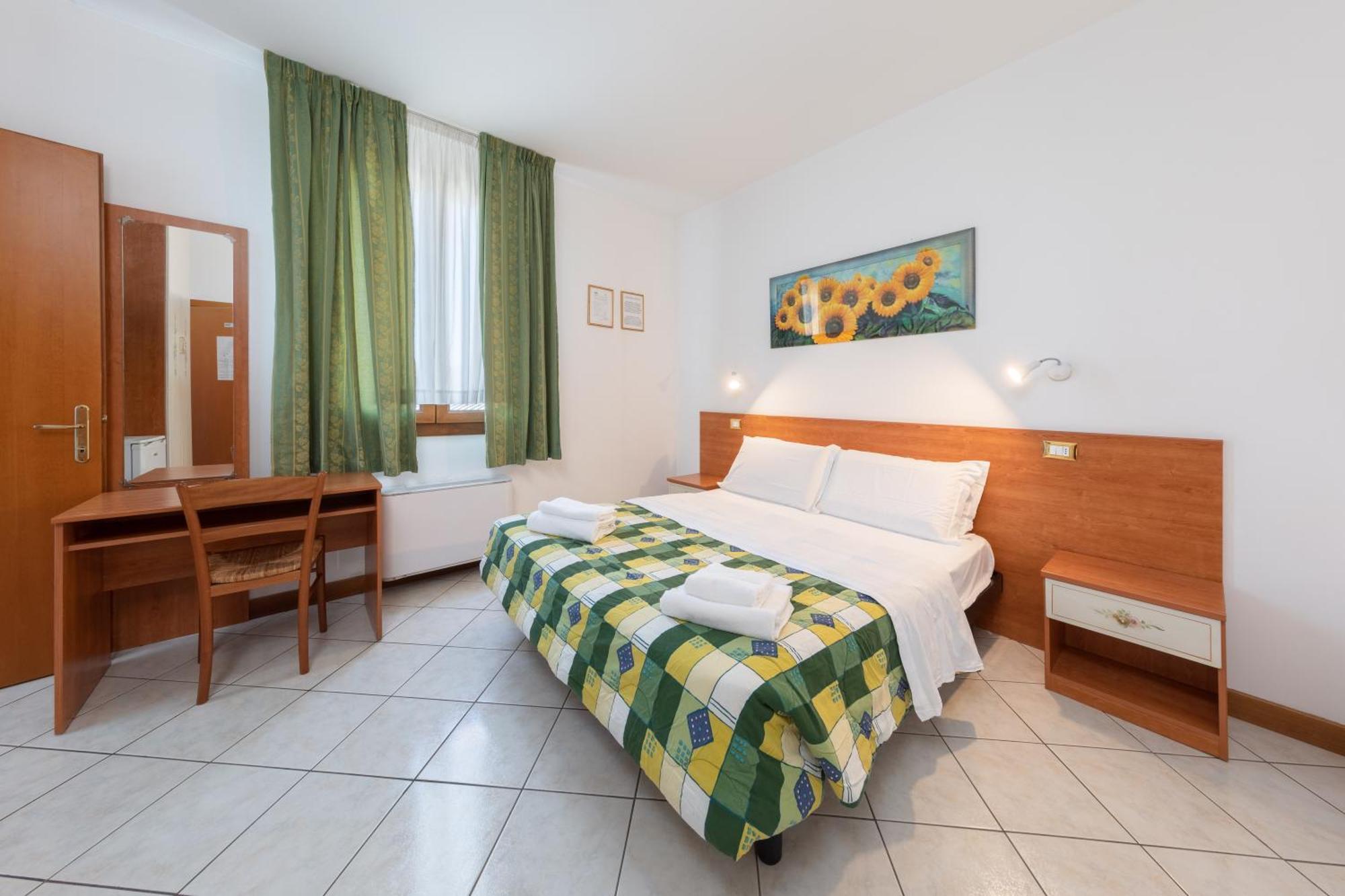 Hotel New Aurora Venice Маргера Екстериор снимка