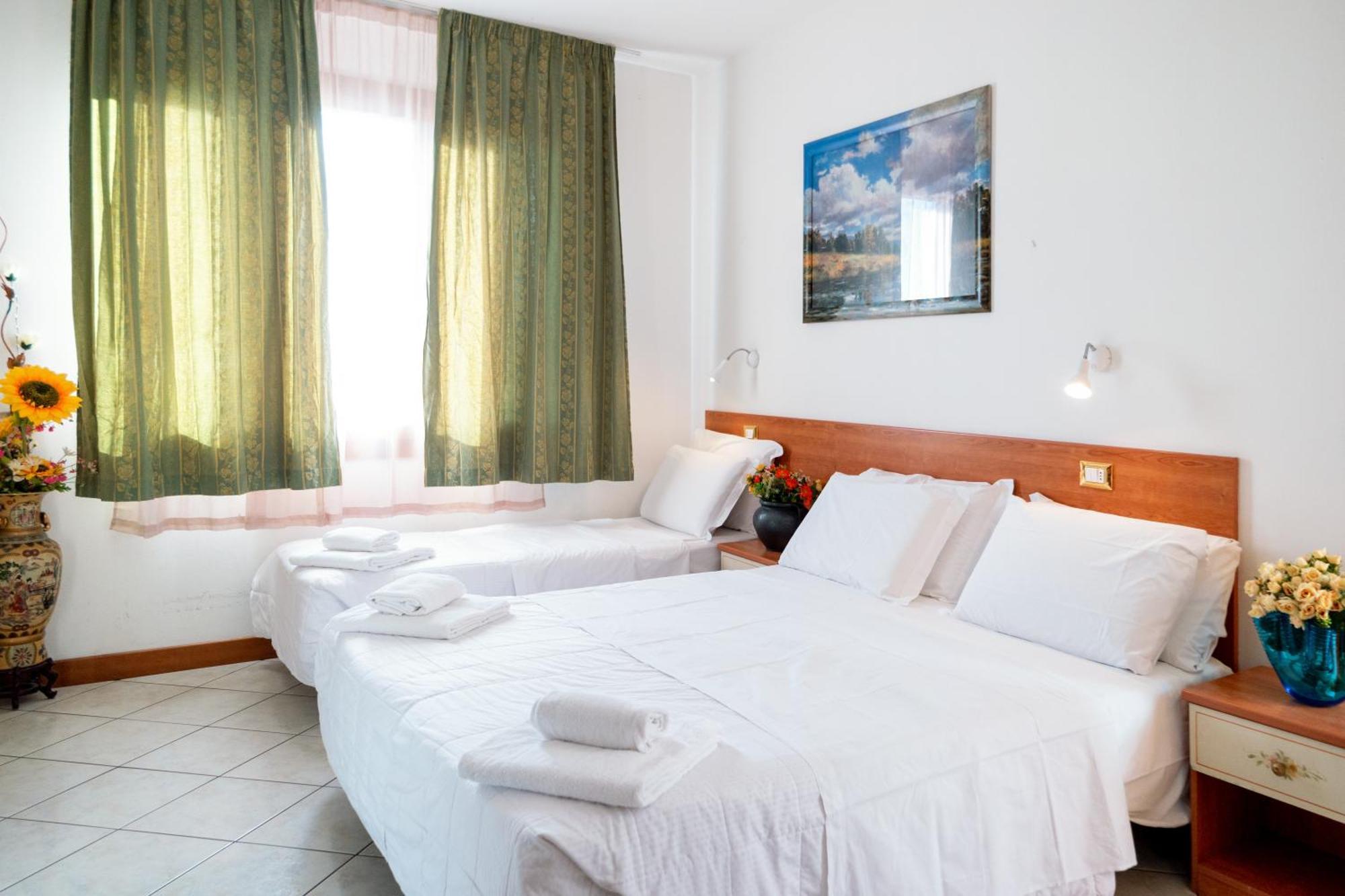 Hotel New Aurora Venice Маргера Екстериор снимка
